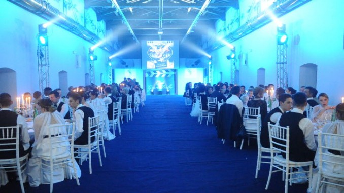 Ciak Gran Ballo a Spoleto tra valzer, black & white e Hollywood style