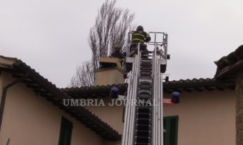 Terremoto Campello, crolli Azzano, Padre Siciliani, è un'altra faglia