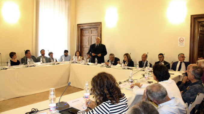 Strade, ferrovie, banda larga, investimenti: la “Carta di Spoleto” è realtà