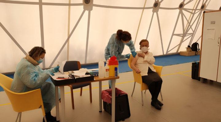 Spoleto: Iniziate vaccinazioni Palatenda questa mattina le somministrazioni