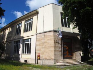 Scuola Francesco Toscano, entro l'anno l'avvio dei lavori. Prevista l’installazione di isolatori sismici per garantire in caso di terremoto