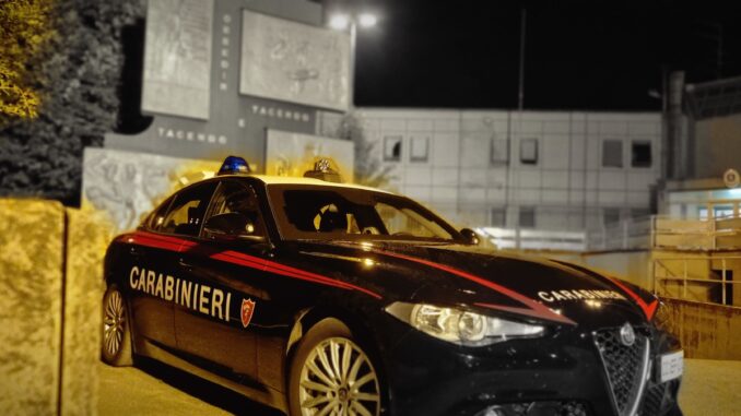Fugge con cocaina in auto, 24enne arrestato a Spoleto