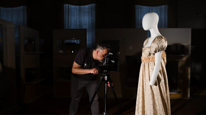 Abiti di scena Festival Due Mondi in una digitalizzazione 3D live