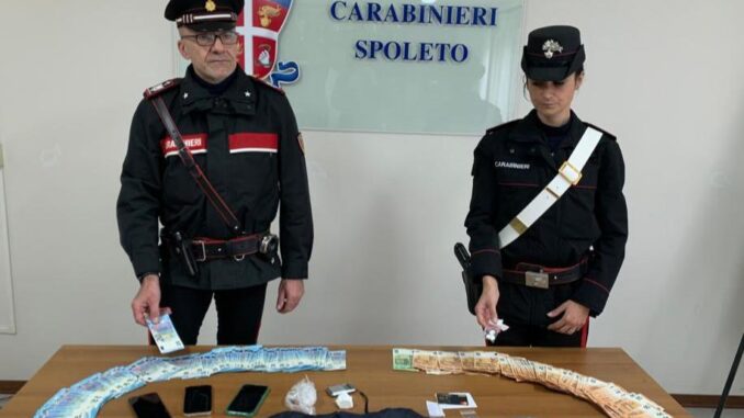 Sequestro cocaina e soldi per oltre 12mla €, stroncato traffico droga