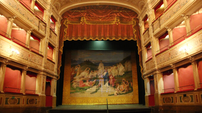 Il Teatro Caio Melisso "Monumento Nazionale"