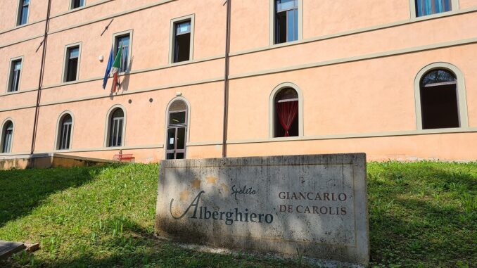 L’Alberghiero di Spoleto rende omaggio al suo fondatore Giancarlo De Carolis