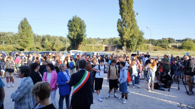 Scuola Dante Alighieri. Inaugurati i moduli scolastici a Santo Chiodo 