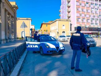Polizia di Stato Arresta Quattro Persone per Aggressione a Foligno