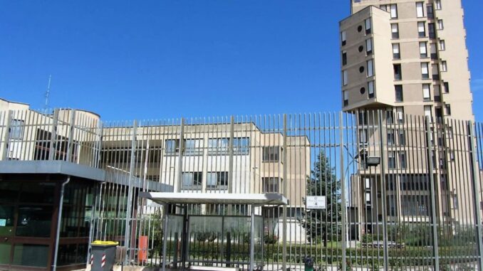 Disordini nelle carceri di Terni e Spoleto, tensione altissima Disordini nelle carceri di Terni e Spoleto, tensione altissima
