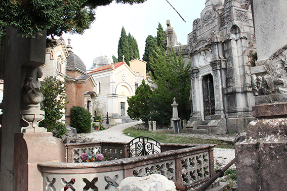 Interventi a Spoleto su strade, scuole, verde e cimiteri