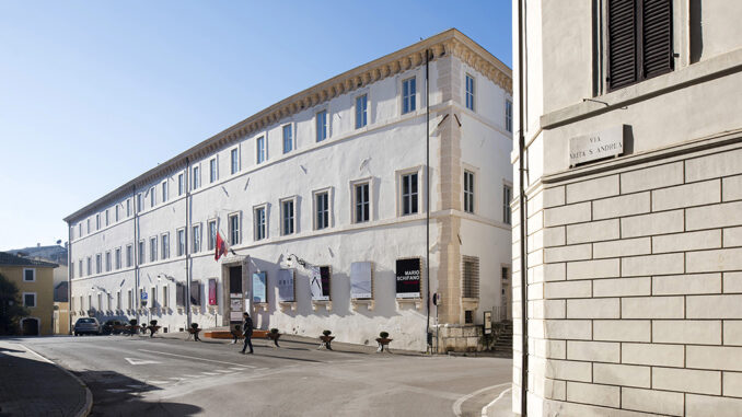Presentazione Cataloghi Mostre a Palazzo Collicola