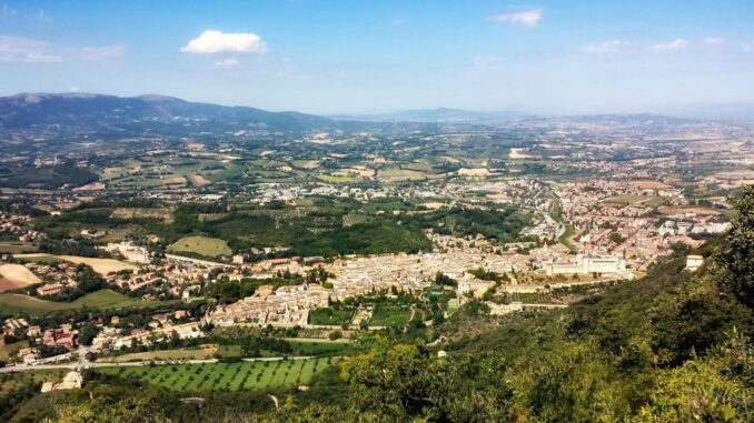 Turismo: Spoleto supera le 300.000 presenze nel 2024
