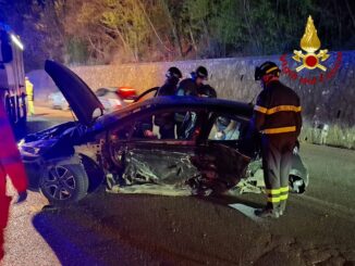 Scontro tra due auto sulla statale 109 “Somma”, due feriti