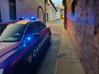 Rapinatore armato arrestato a Spoleto
