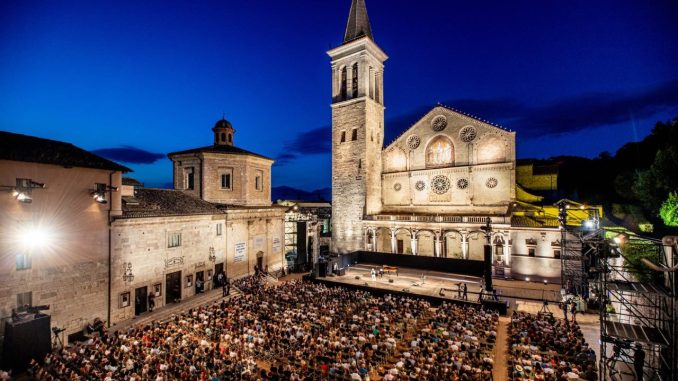 Il Festival dei Due Mondi illumina Spoleto verso il finale