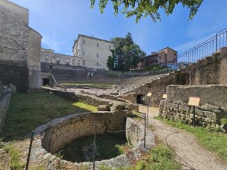 Visite dietro le quinte al Teatro Romano di Spoleto