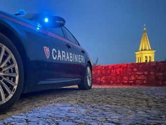 Arrestato 23enne per spaccio di cocaina in auto a Spoleto