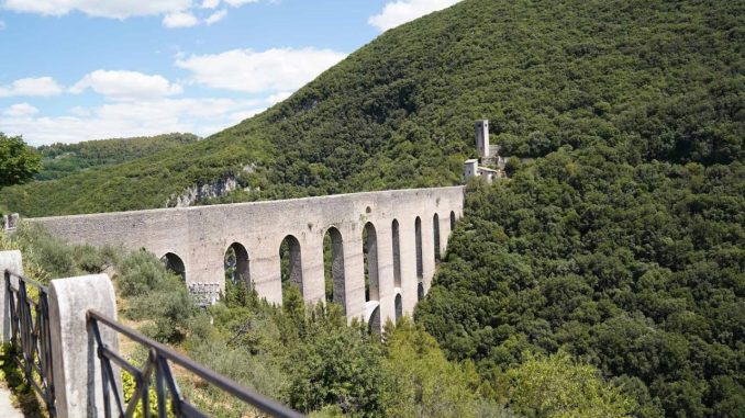 Cena sul Ponte delle Torri per “Le notti del vino”
