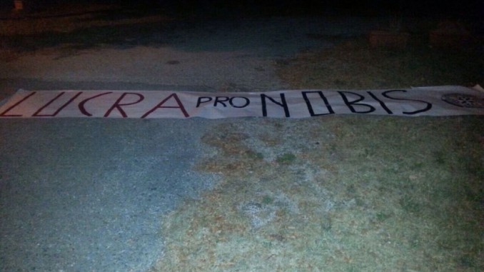 Razzisti Lucra pro nobis casapound