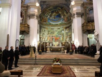 Celebrati in duomo a Spoleto i funerali del sindaco Fabrizio Cardarelli