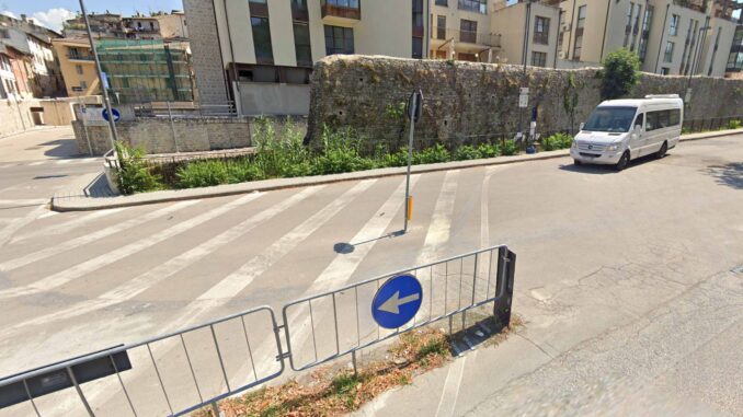 Spoleto: Realizzazione Zone 30 in viale Martiri della Resistenza
