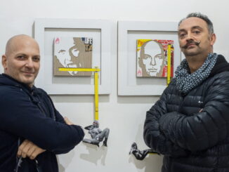 Franco Trentalance tra le opere dell'Arca Street Art Hotel