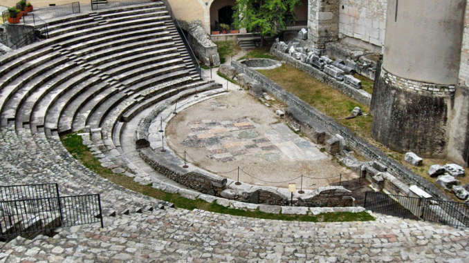 Teatro romano di Spoleto Imperator. Memorie di Adriano e altri Cesari