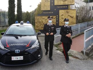 Violenze di tutti i tipi sulla moglie, narcisista arrestato dai Carabinieri