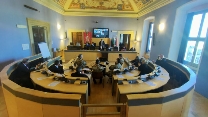 Consegnati attestati all'Esercito per servizio al Centro Tamponi di Santo Chiodo. Dal 13 gennaio sottoposte a tampone antigenico circa 2700 persone.