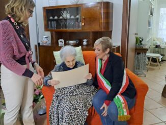 Maddalena Caroppo celebra 100 anni di vita: una storia di passione e dedizione