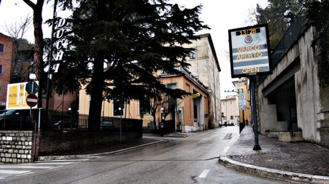 Zona a traffico limitato: Deliberato lo spostamento dei varchi elettrici 