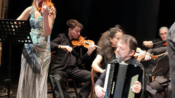 Trionfo di Patarini apre il Festival di Spoleto