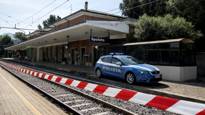 Incidente mortale alla stazione di Spoleto: uomo travolto dal treno