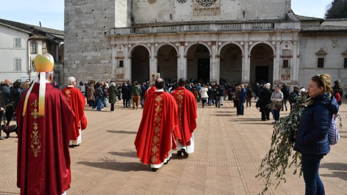 Domenica Palme Spoleto, messaggio forte di speranza