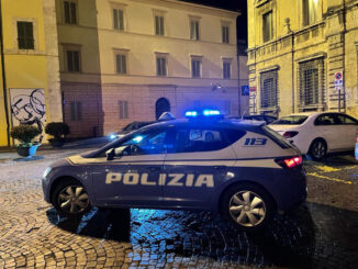 Spoleto, molesta i clienti in un locale: denunciato 49enne
